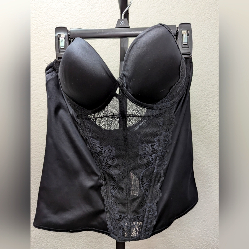 3/$14 Elegant Black Lace Bustier
